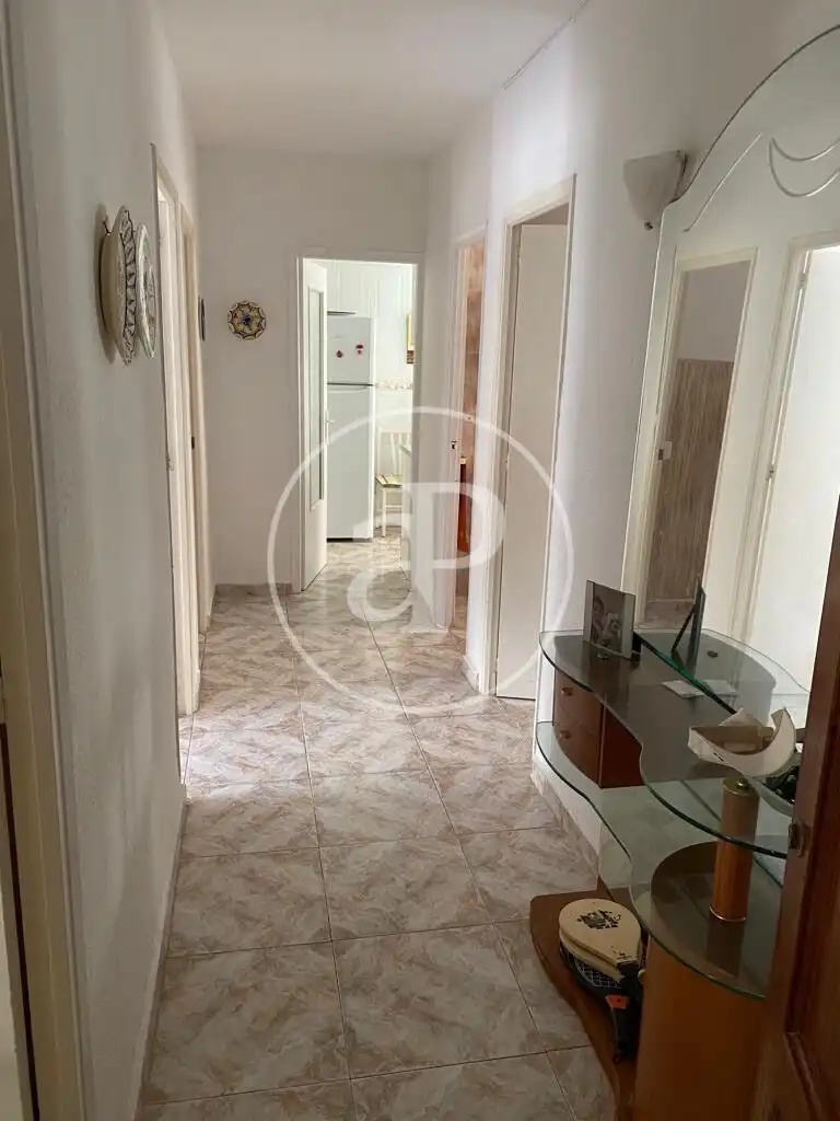 Flat for rent in Torrevieja  with Heating, Terrace and Furnished