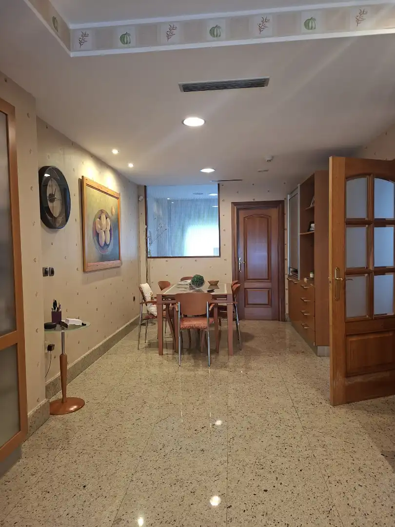 Comedor de Casa adosada en venta en Granada con Aire acondicionado, Calefacción y Parquet