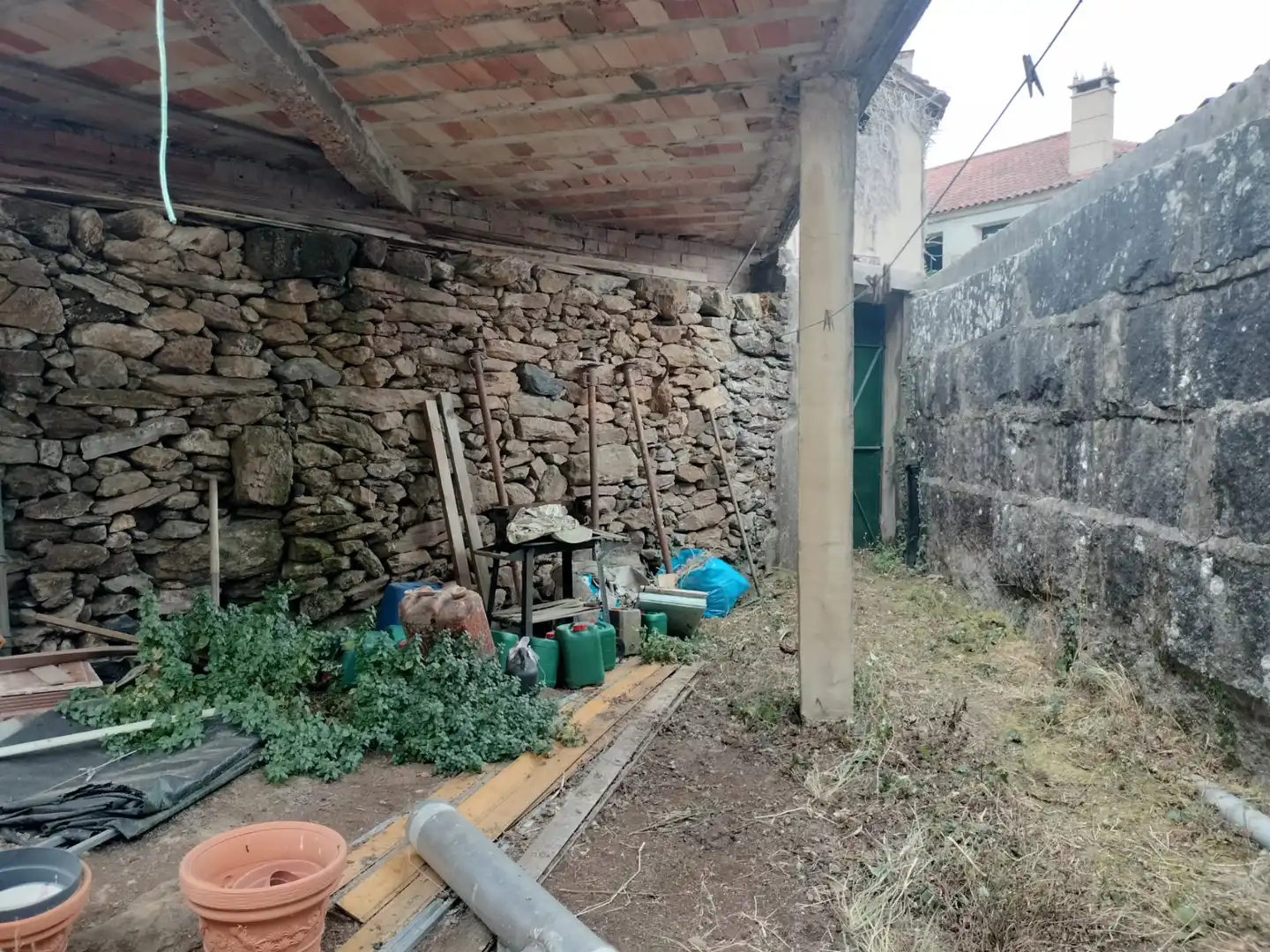 Houses for sale in Ribadavia  with Furnished