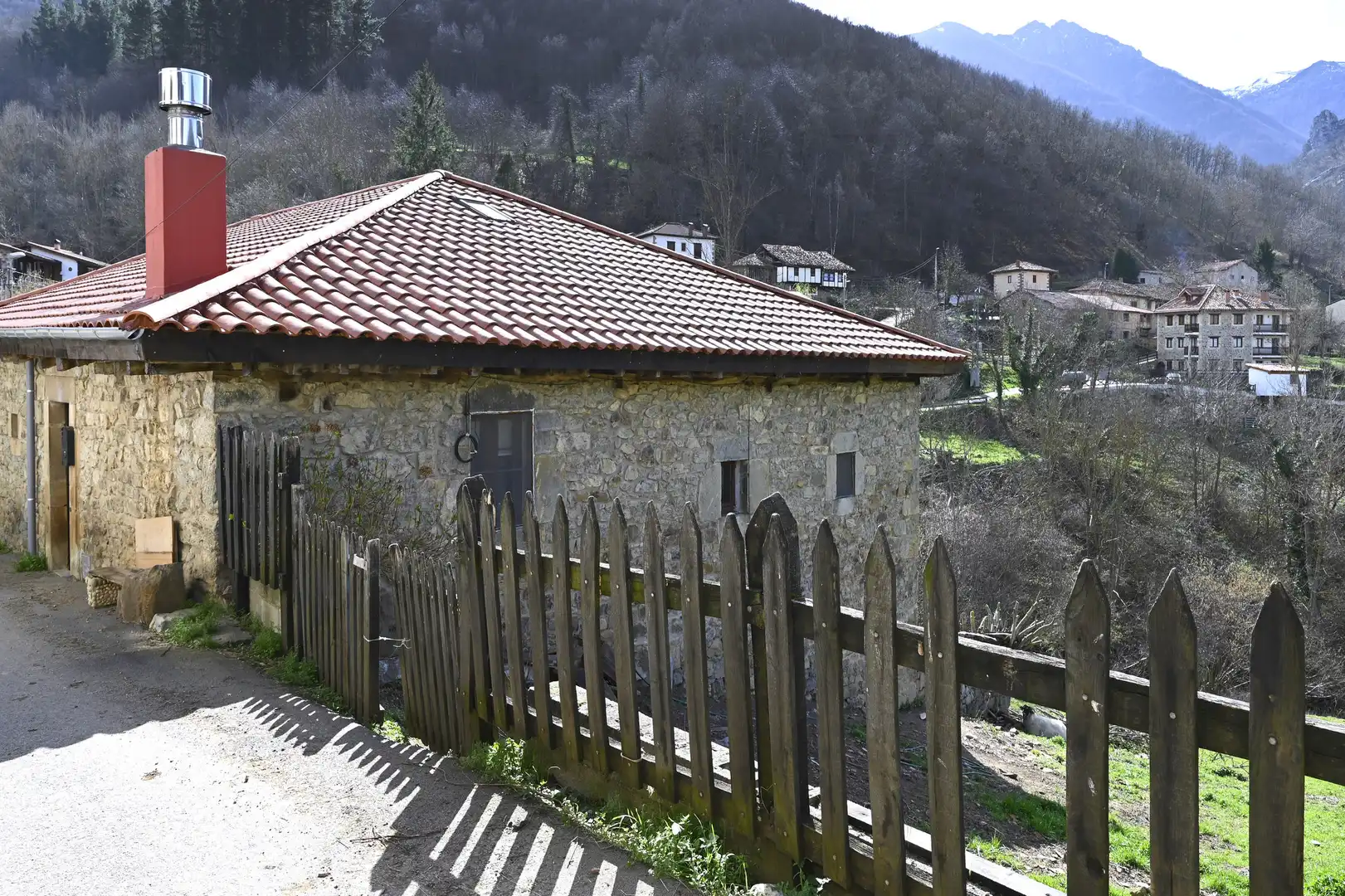 Exterior view of Country homes for sale in Camaleño  with Heating, Private garden and Terrace