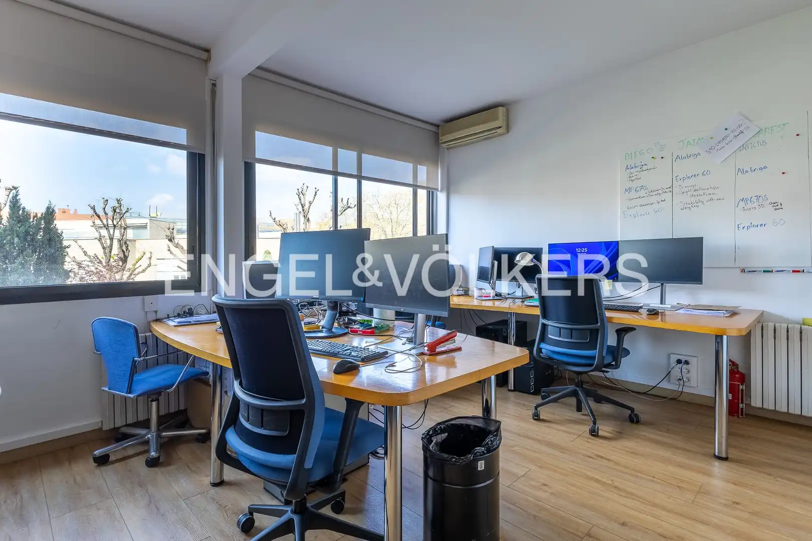 Piso en venta en Barcelona con Calefacción y Parquet