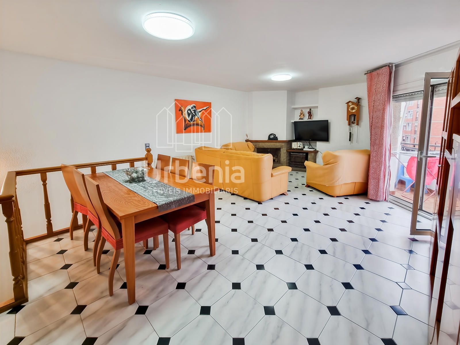 Sala d'estar de Dúplex en venda en Mataró amb Calefacció i Terrassa