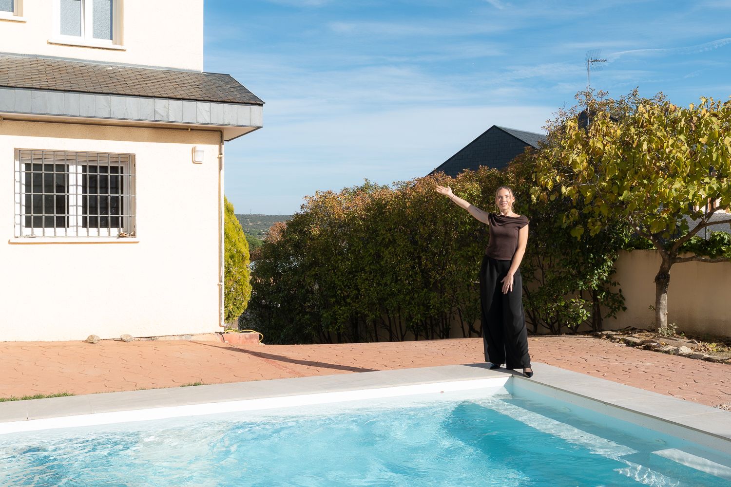 Piscina de Casa adosada en venda en Galapagar amb Calefacció, Jardí privat i Terrassa