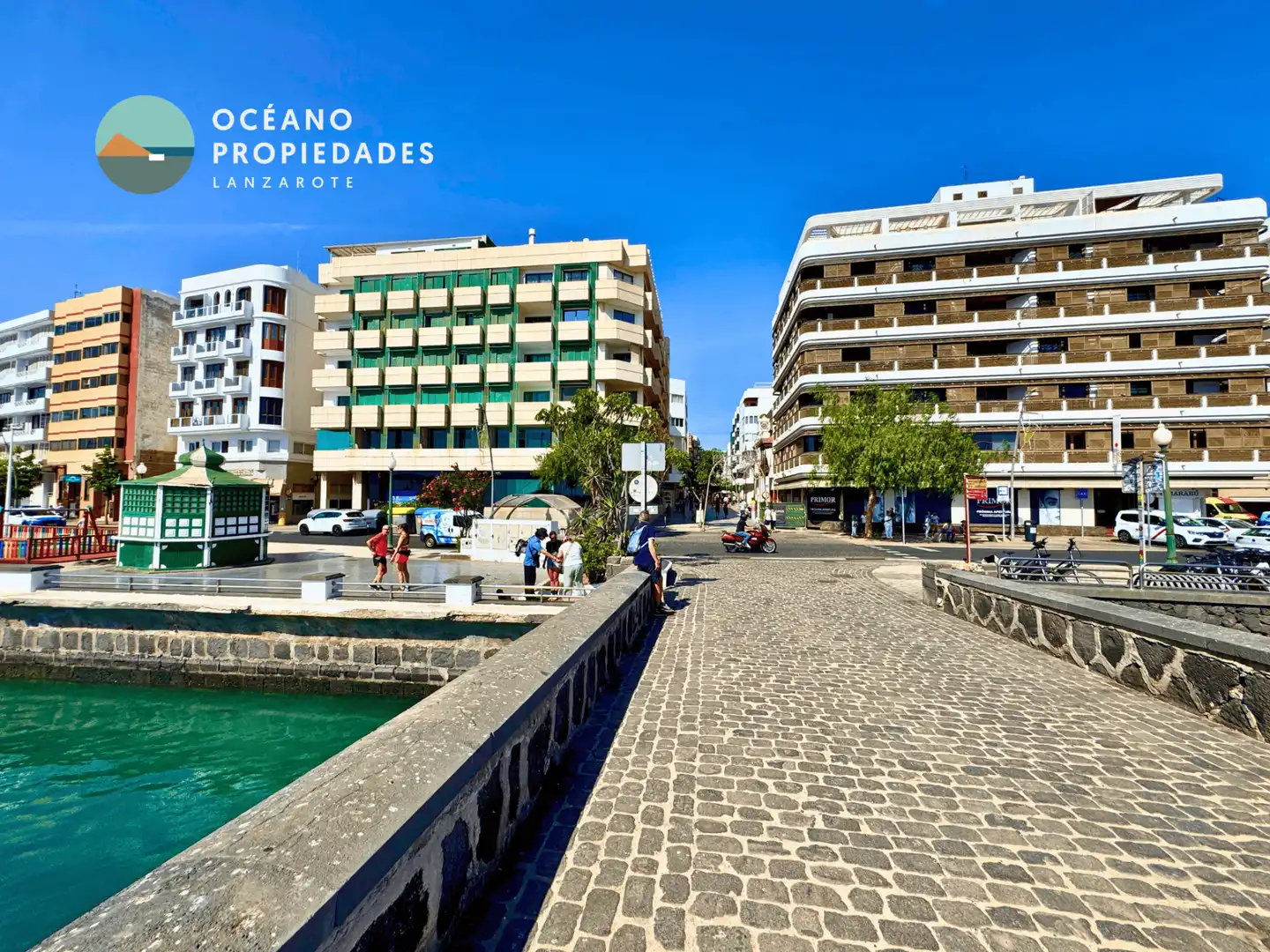 Vista exterior de Apartament en venda en Arrecife