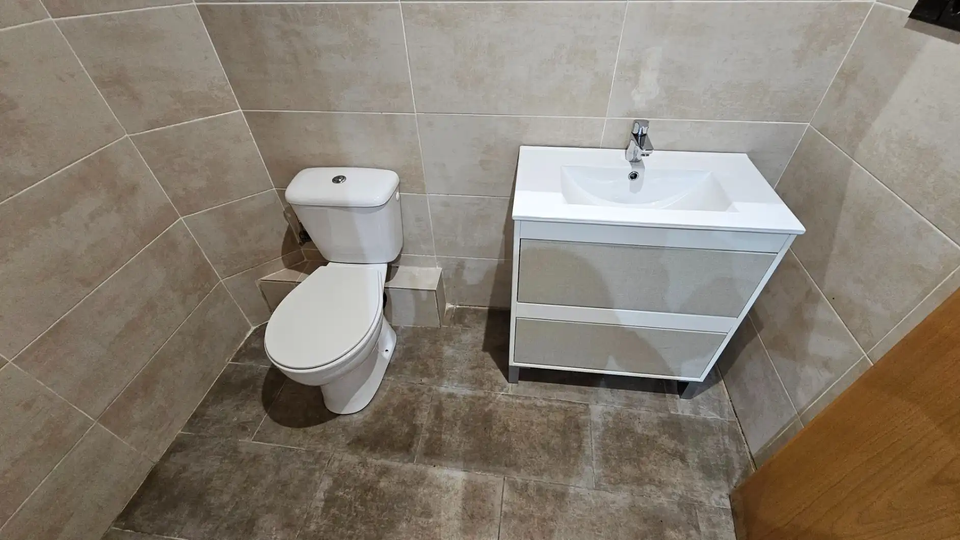 Bany de Casa o xalet en venda en Sabadell amb Aire condicionat, Calefacció i Parquet
