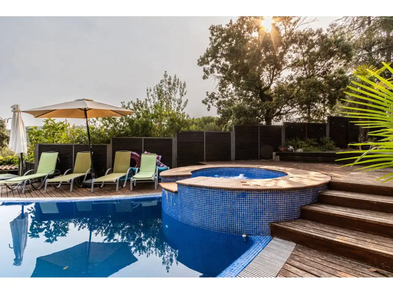 Piscina de Casa o xalet en venda en Castellar del Vallès amb Aire condicionat, Calefacció i Jardí privat
