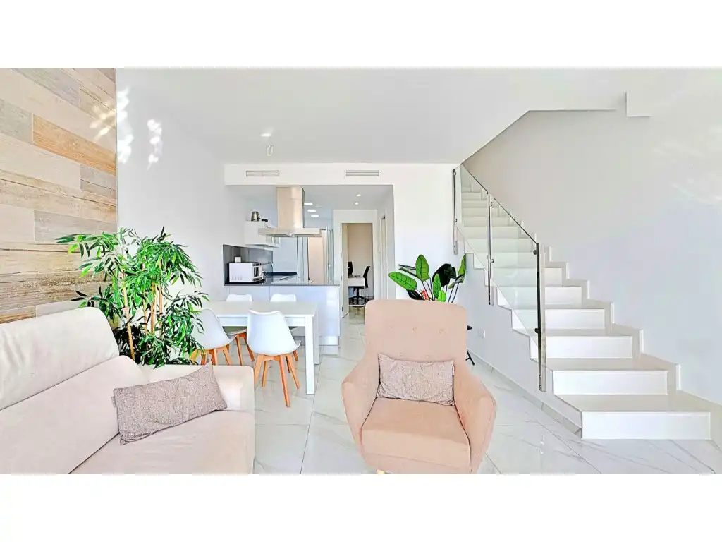 Casa o xalet en venda a Residencial Los Altos De la Laguna, Los Balcones - Los Altos