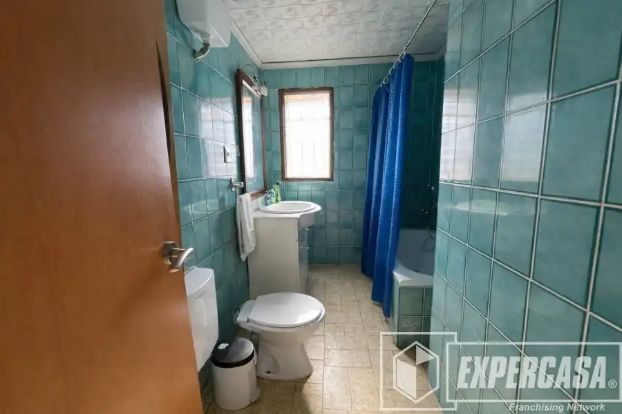 Baño de Casa o chalet en venta en Godelleta con Terraza, Trastero y Piscina