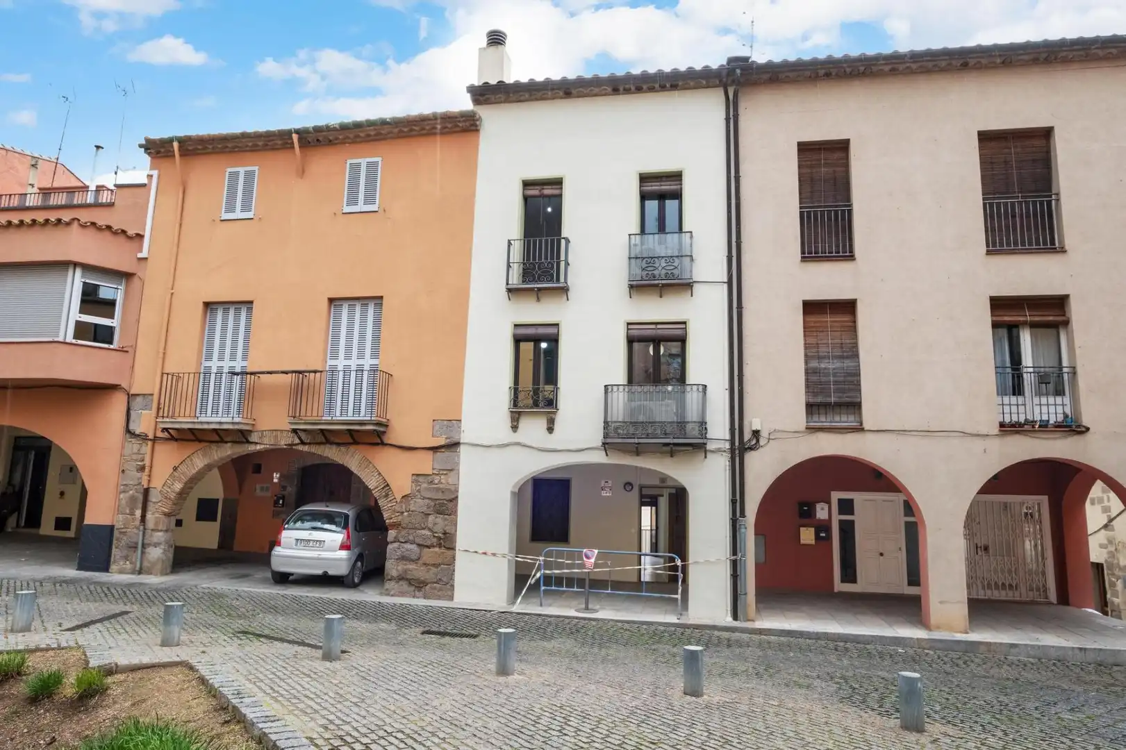 Exterior view of Houses for sale in Castelló d'Empúries