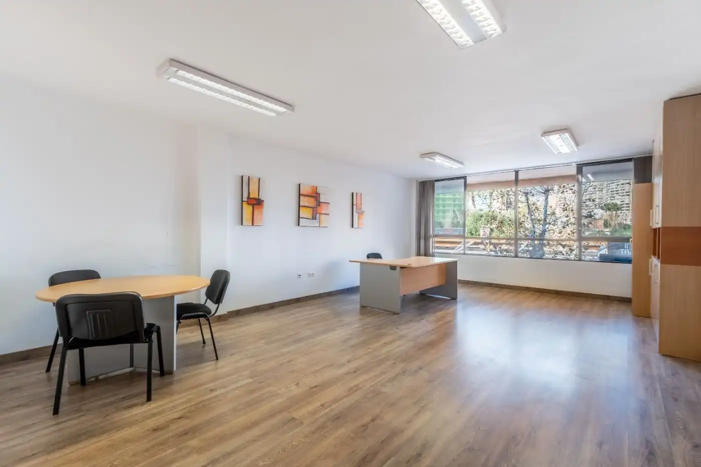 Büro zum Verkauf in Benidorm mit Klimaanlage, Heizung und Möbliert