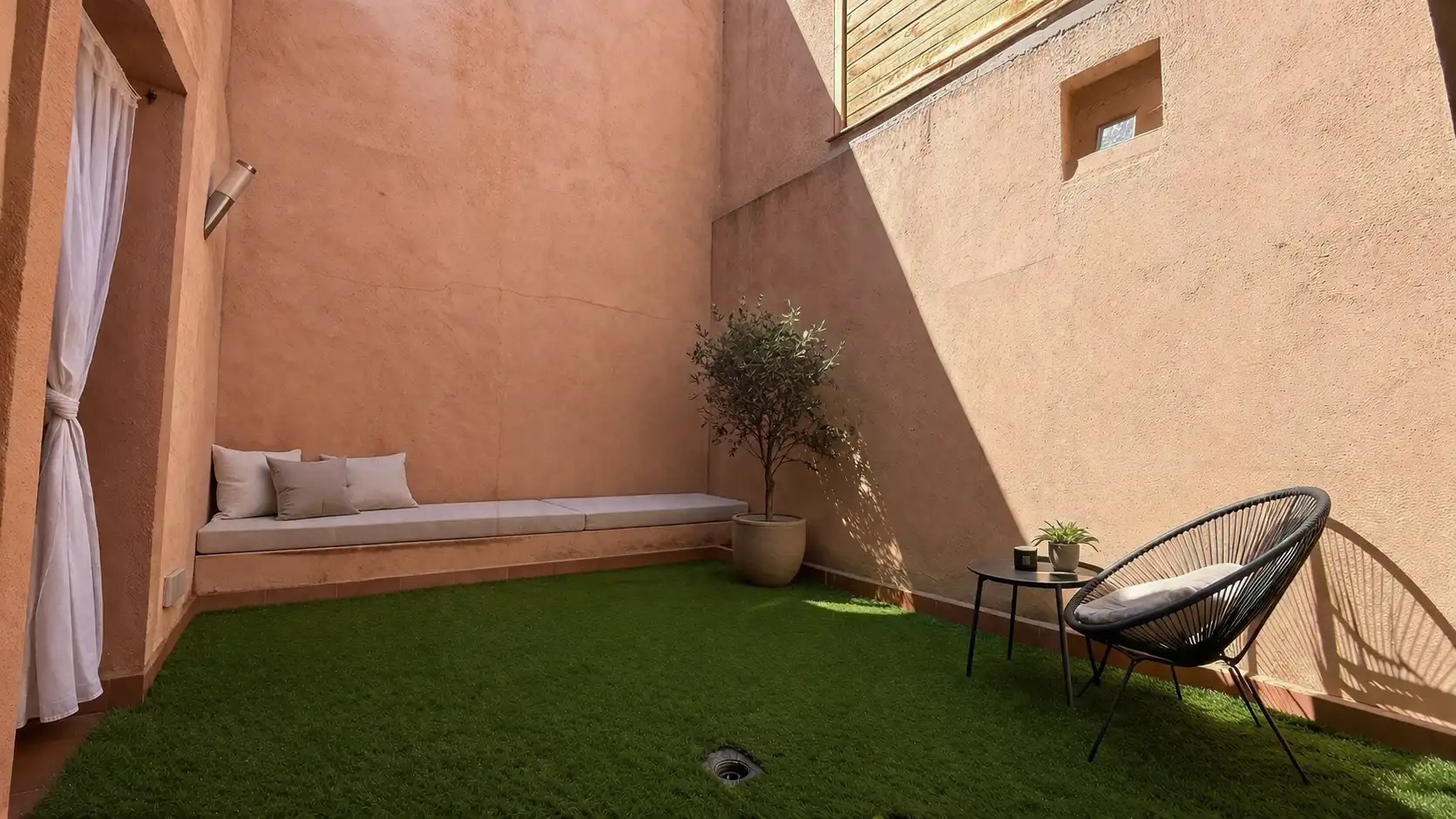 Terrassa de Casa o xalet en venda en Santa Coloma de Cervelló amb Terrassa i Balcó