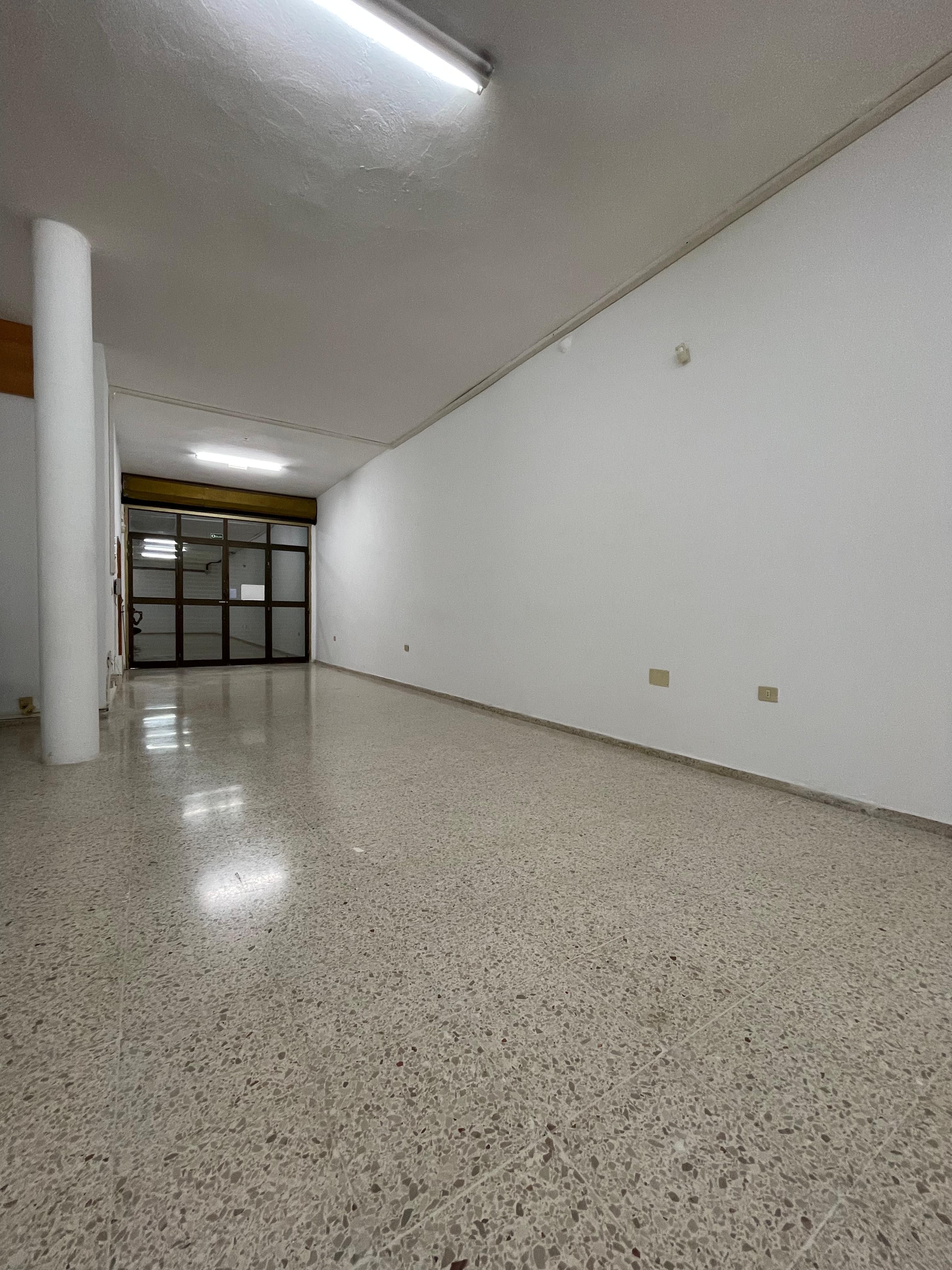 Premises to rent in Telde