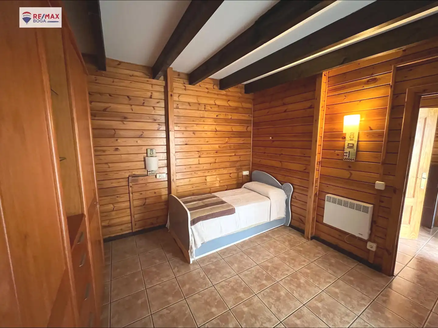 Habitación de Casa adosada en venta en Ayegui / Aiegi con Aire acondicionado, Jardín privado y Terraza