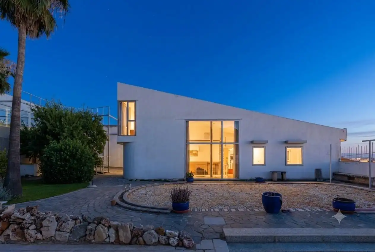 Exterior view of Houses for sale in Granada