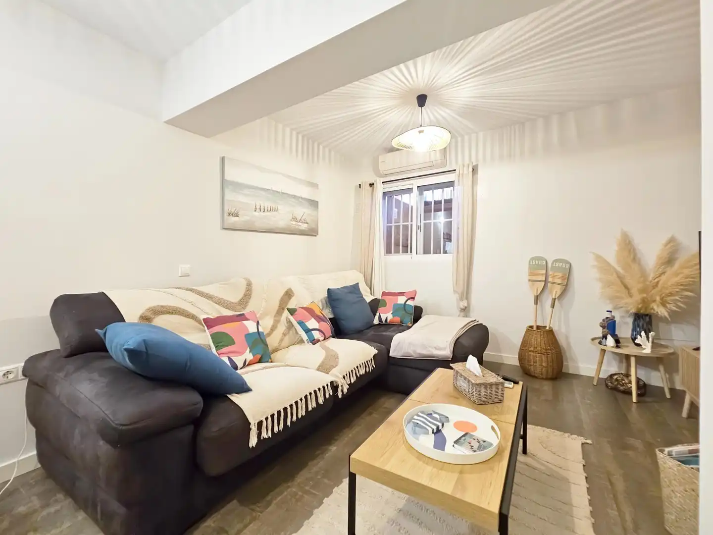 Sala d'estar de Casa o xalet en venda en Santa Pola amb Aire condicionat, Jardí privat i Moblat