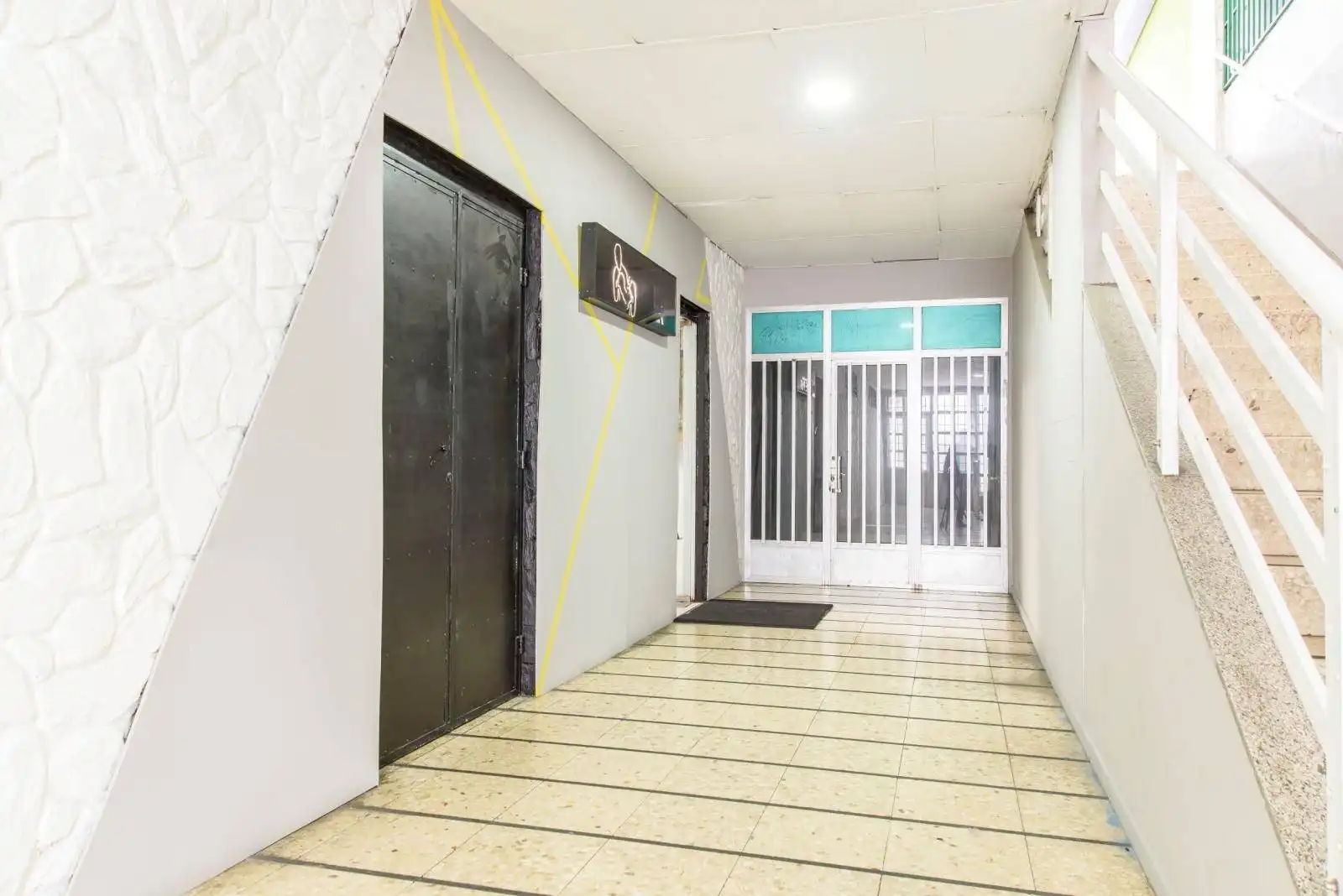 Business premises for sale in Ensanche - Sar, imagen 7