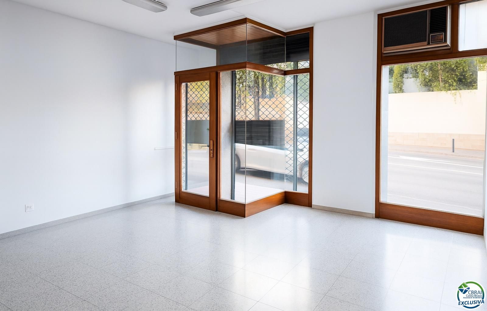 Geschaftsraum zum Verkauf in Figueres