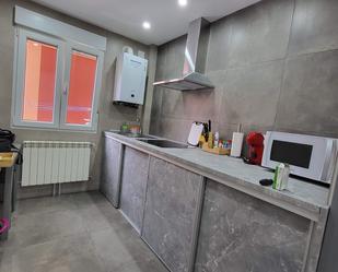 Kitchen of Flat to rent in Santander