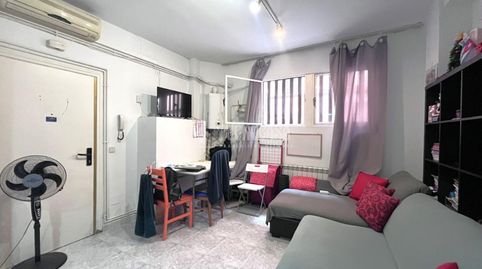 Foto 5 de Piso en venta en Valdeacederas, Madrid Capital