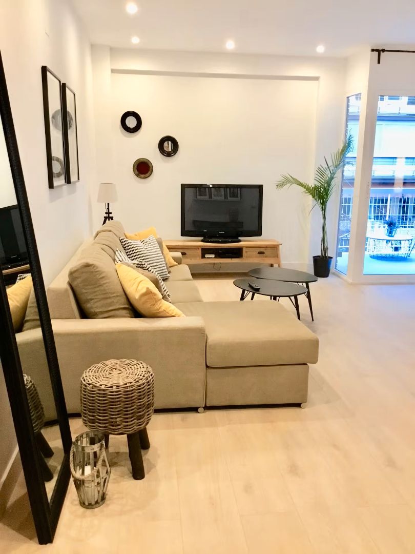 Sala d'estar de Pis de lloguer en Alicante / Alacant amb Aire condicionat, Calefacció i Moblat