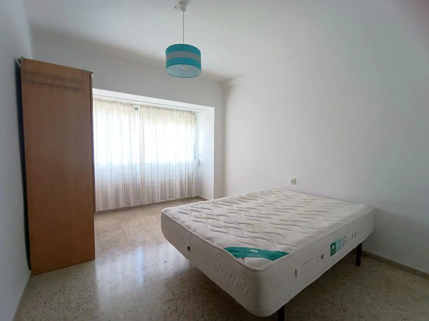 Dormitori de Pis en venda en San Fernando amb Aire condicionat i Terrassa