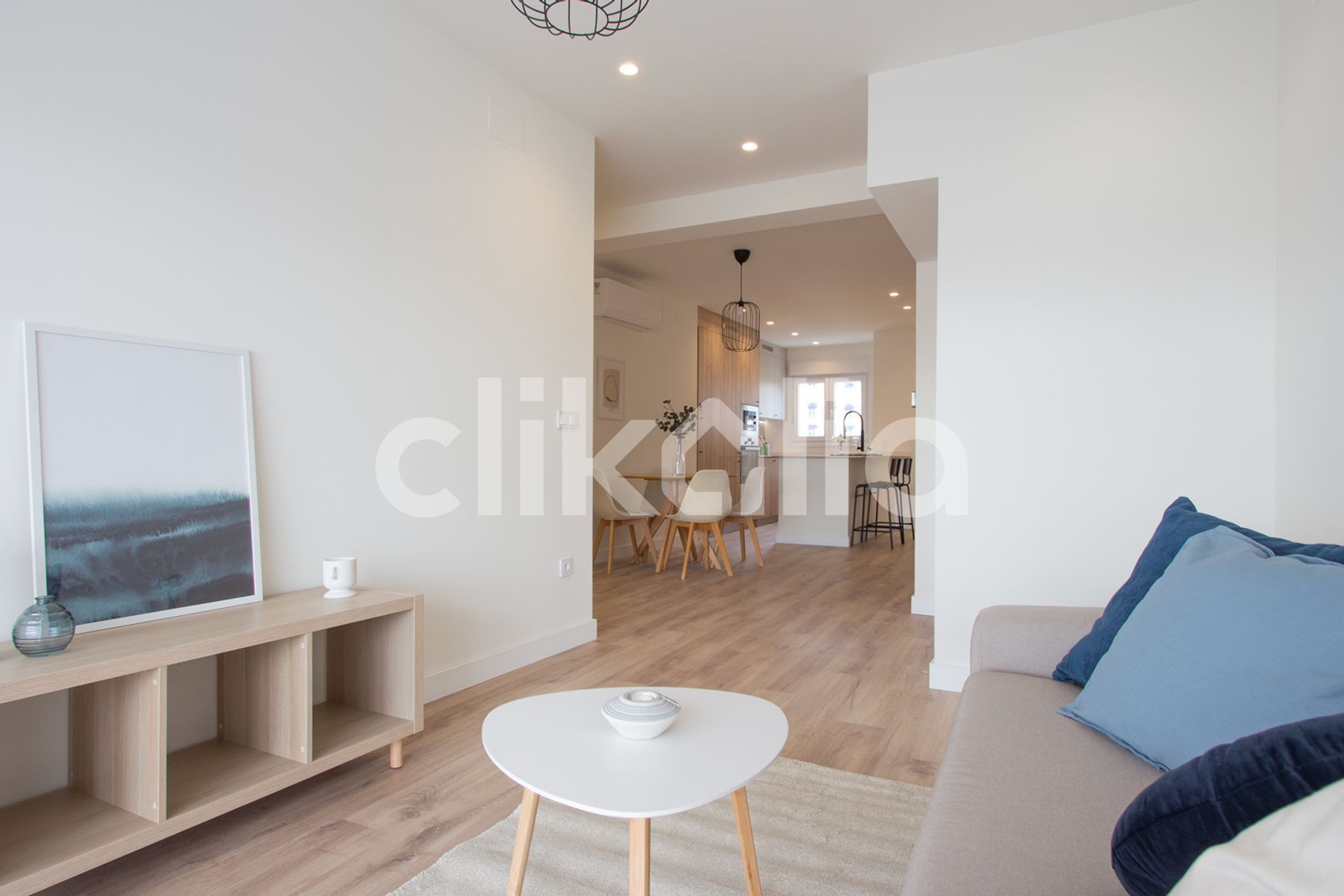 Sala d'estar de Pis en venda en  Sevilla Capital amb Aire condicionat i Terrassa