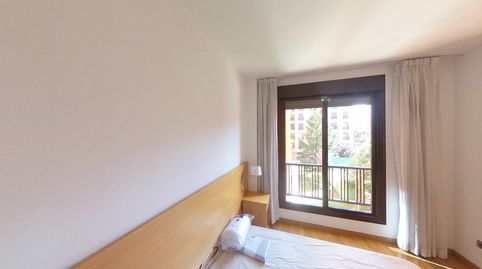 Foto 2 von Wohnung zur Miete in Calle de Samaniego, Rejas, Madrid Capital