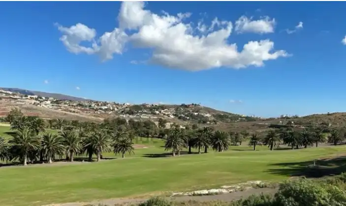 Houses for sale in Calle Swing, Salobre Golf