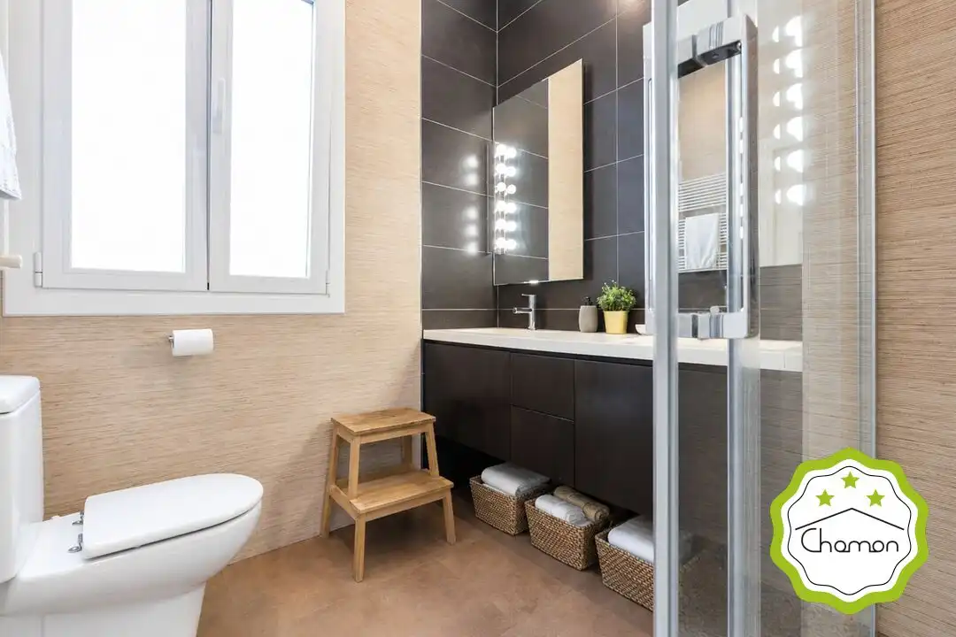 Badezimmer von Wohnung zum Verkauf in Portugalete mit Heizung, Terrasse und Abstellraum