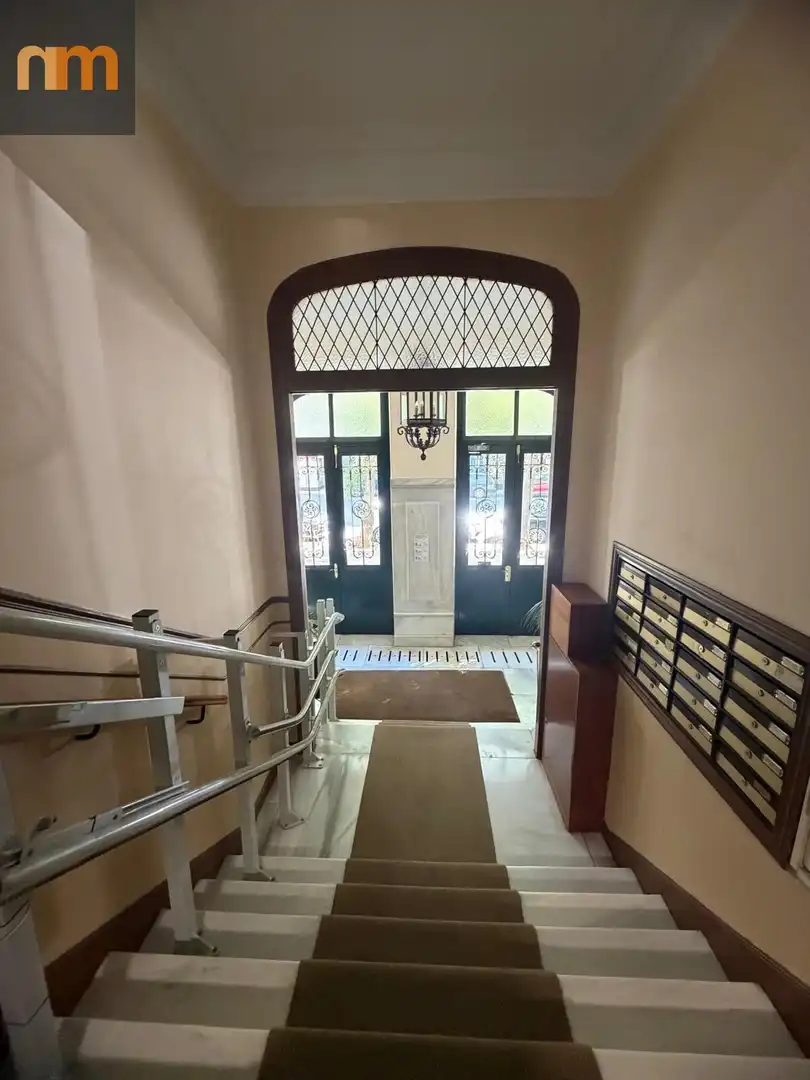 Ground floor for sale in Madrid  with Air Conditioner and Heating