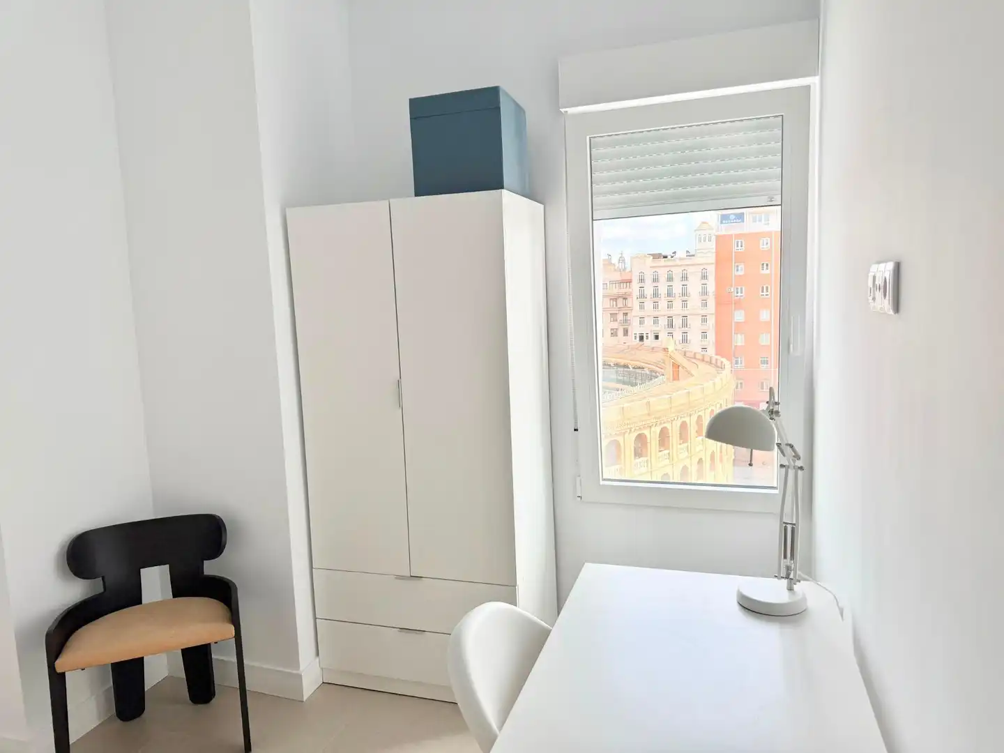 Schlafzimmer von Wohnung zur Miete in Valencia mit Klimaanlage, Heizung und Möbliert