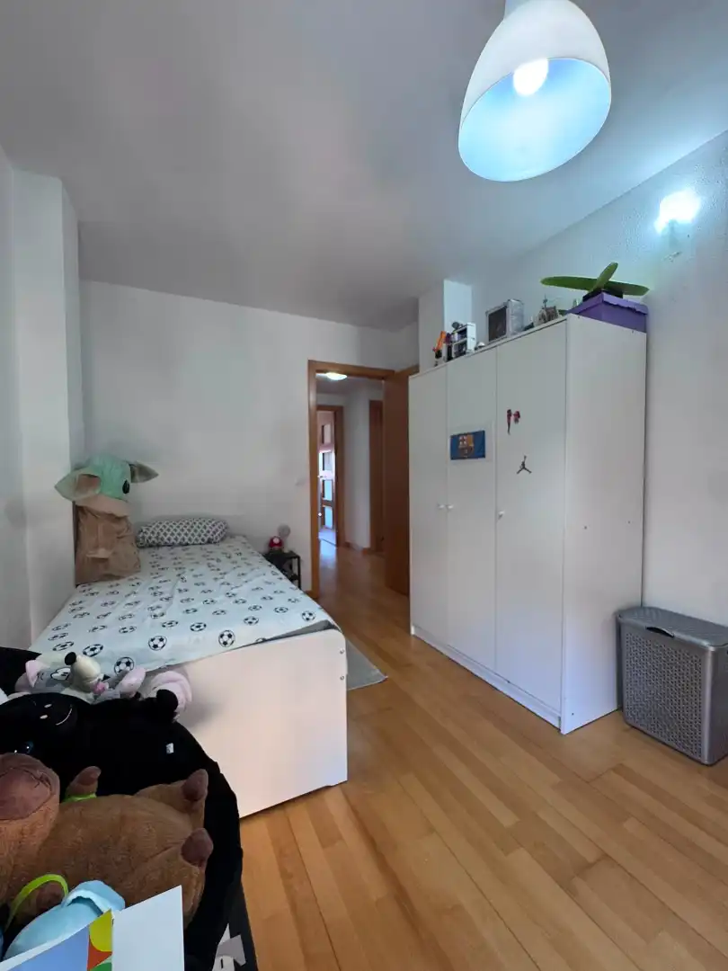 Schlafzimmer von Maisonette zum Verkauf in La Muela mit Klimaanlage, Heizung und Privatgarten
