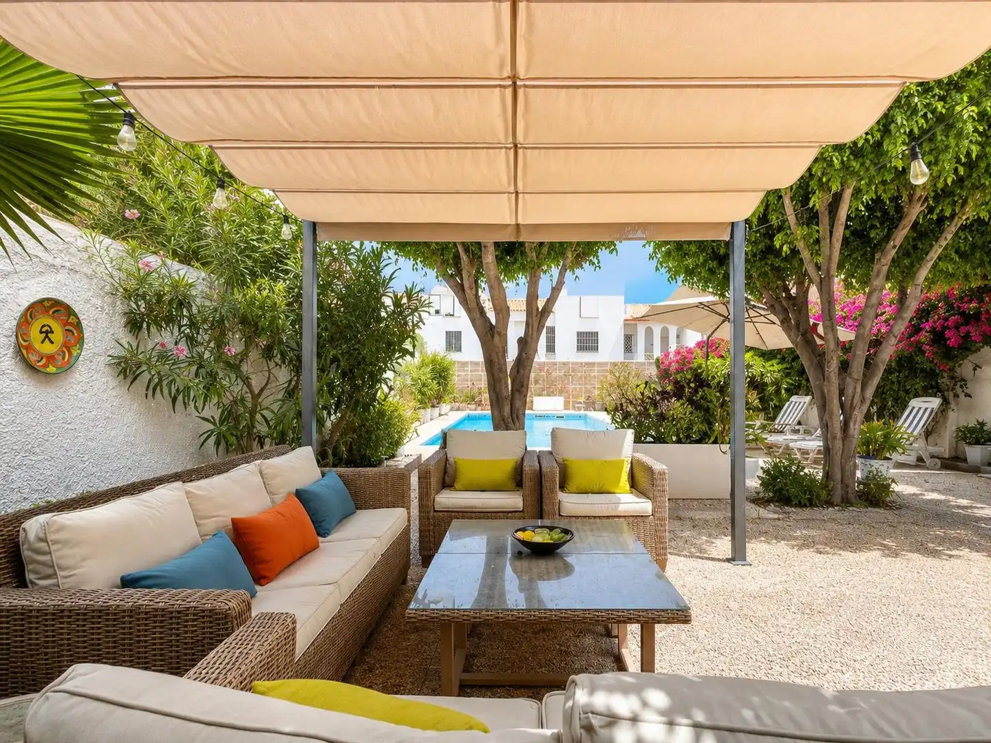 Terrassa de Casa o xalet en venda en Roquetas de Mar amb Aire condicionat, Calefacció i Jardí privat