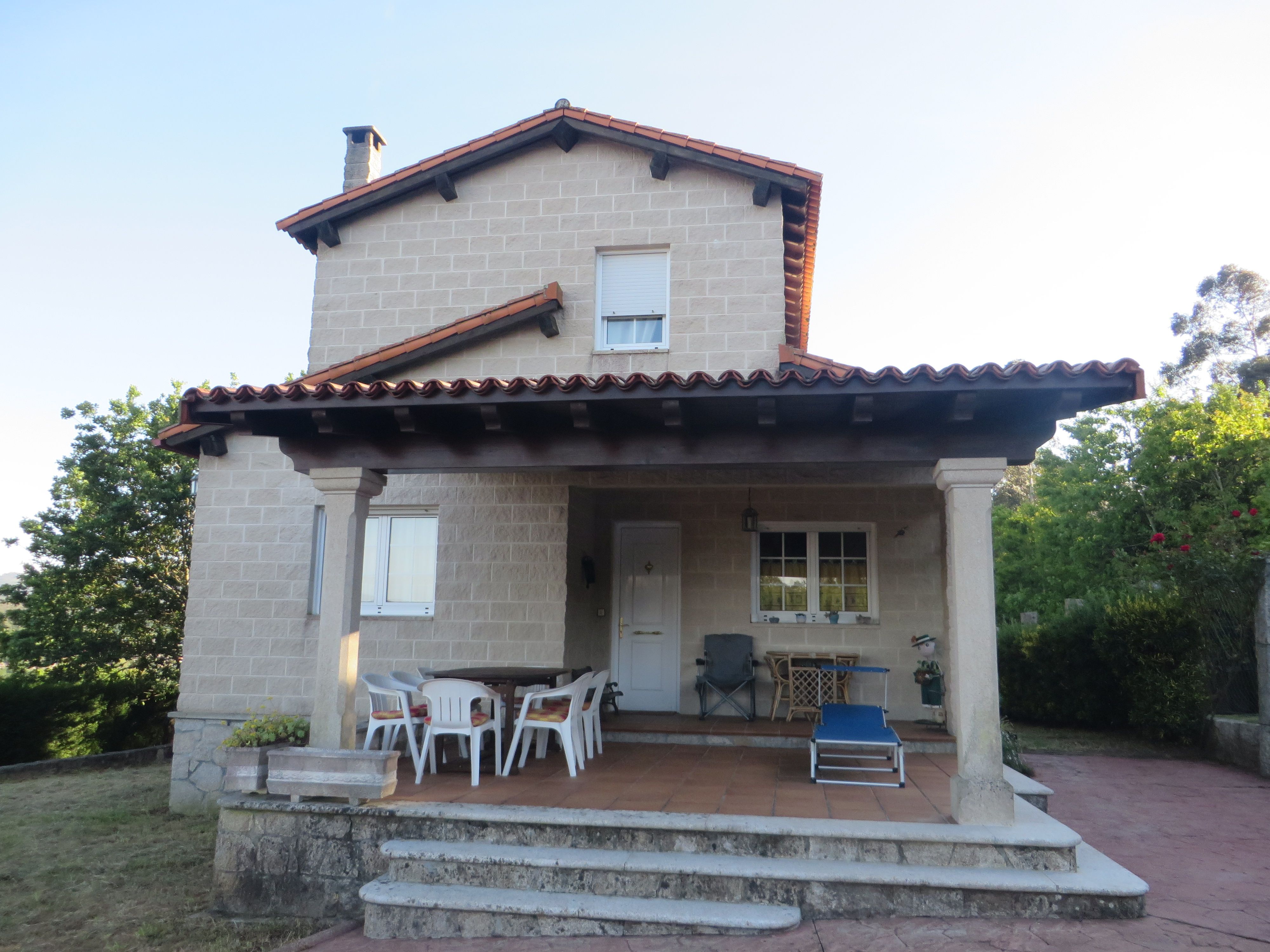 Exterior view of House or chalet for sale in Moraña  with Private garden, Parquet flooring and Storage room