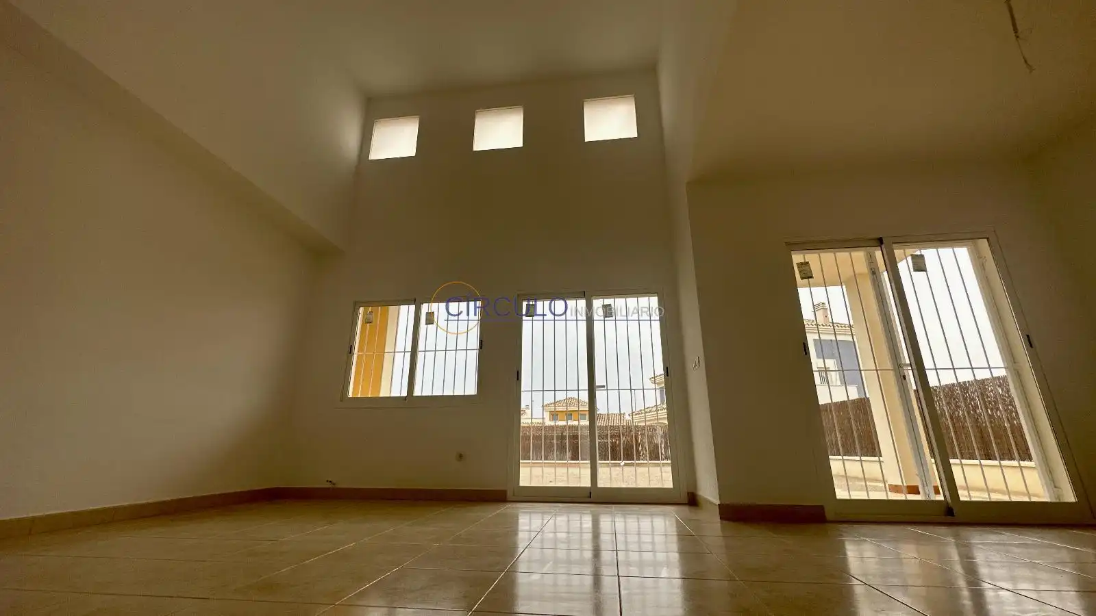 Houses for sale in Lorca  with Air Conditioner and Terrace