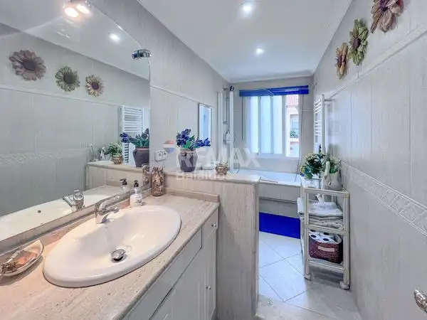 Flat with terrace for sale in Avenida de Madrid, imagen 16