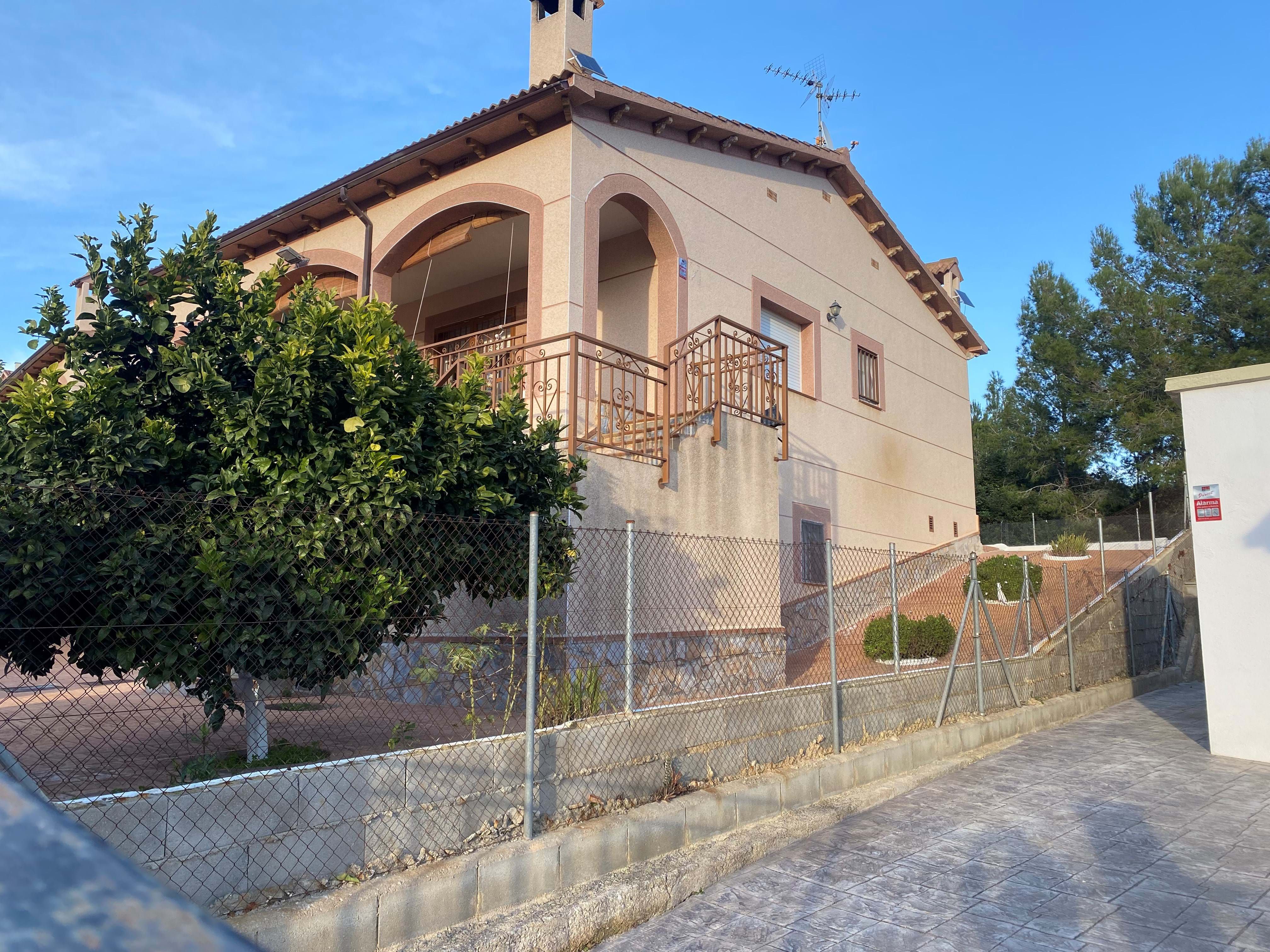 Exterior view of House or chalet for sale in El Vendrell