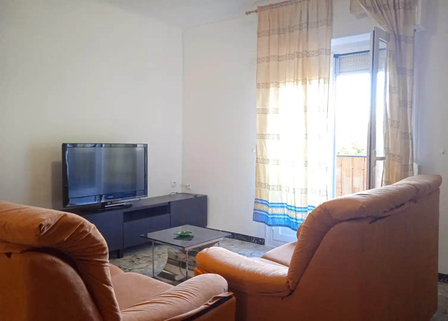 Living room of Flat for rent in Jijona / Xixona  with Heating, Furnished and Oven