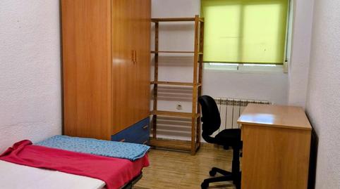 Photo 2 of Flat to share in Avenida Madrid, San Ildefonso, Granada