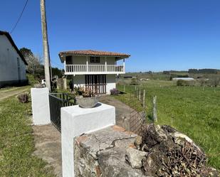 Vista exterior de Casa o xalet en venda en Villaviciosa