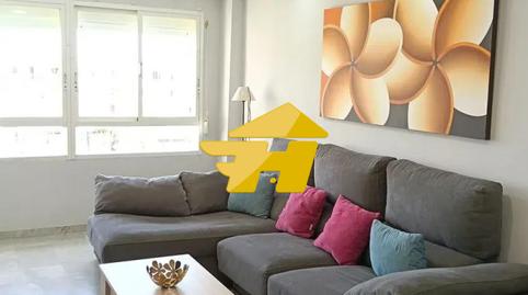 Foto 5 de Piso de alquiler en Avenida Carlota Alessandri, Montemar, Málaga