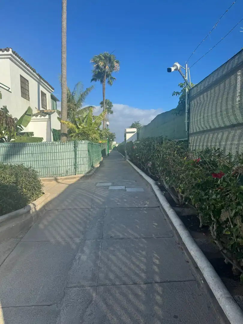 Vista exterior de Casa o chalet de alquiler en San Bartolomé de Tirajana con Aire acondicionado, Jardín privado y Terraza