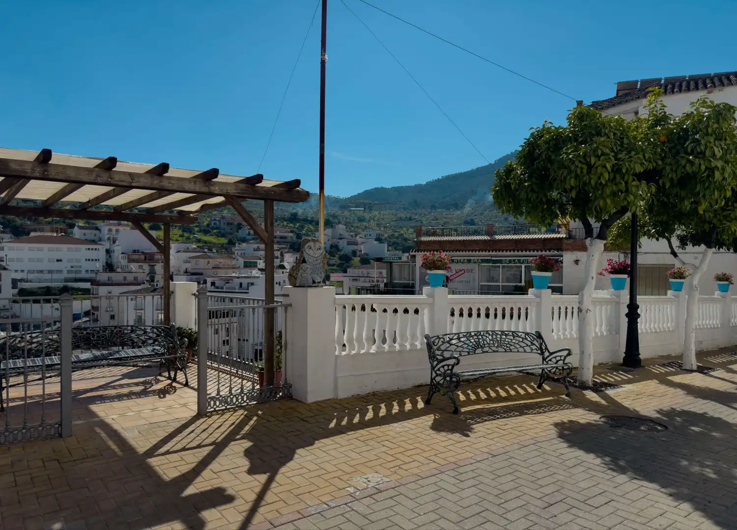 Terrassa de Casa adosada en venda en Tolox amb Calefacció