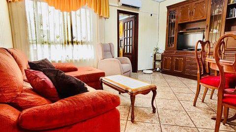 Photo 5 of Single-family semi-detached for sale in Las Piscinas Naturales, Alicante