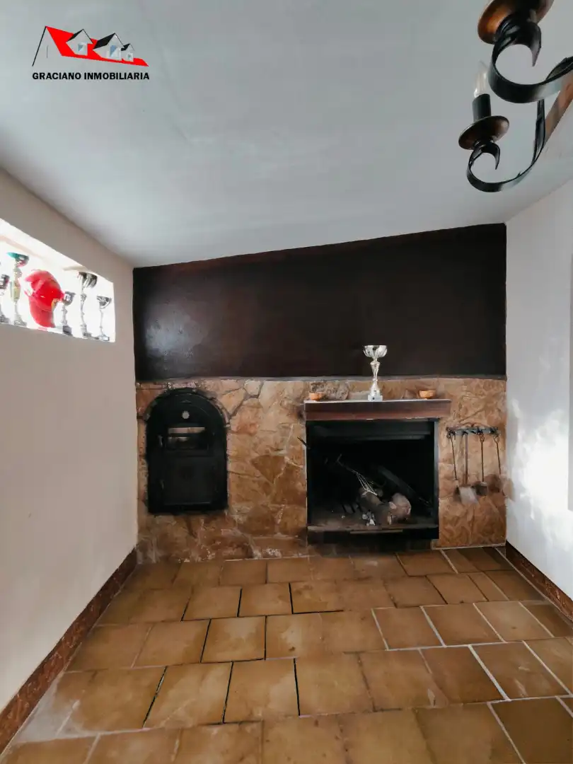 Haus oder Chalet zum Verkauf in Albacete mit Klimaanlage, Heizung und Privatgarten