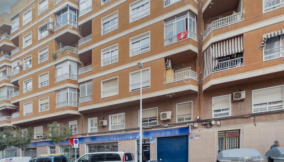 Photo 1 of Flat for sale in C/ Antonio Machado, Plaza Crevillente - Antiguos Juzgados - El Asilo, Alicante