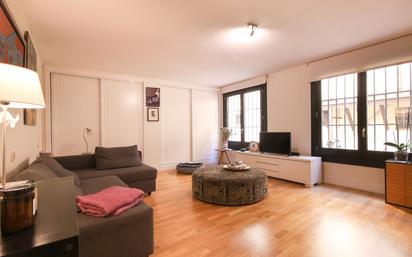 Living room of Flat for sale in  Madrid Capital  with Air Conditioner