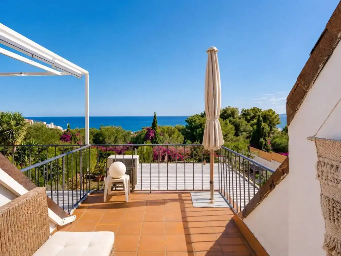 Terraza de Casa adosada en venta en Estepona con Aire acondicionado