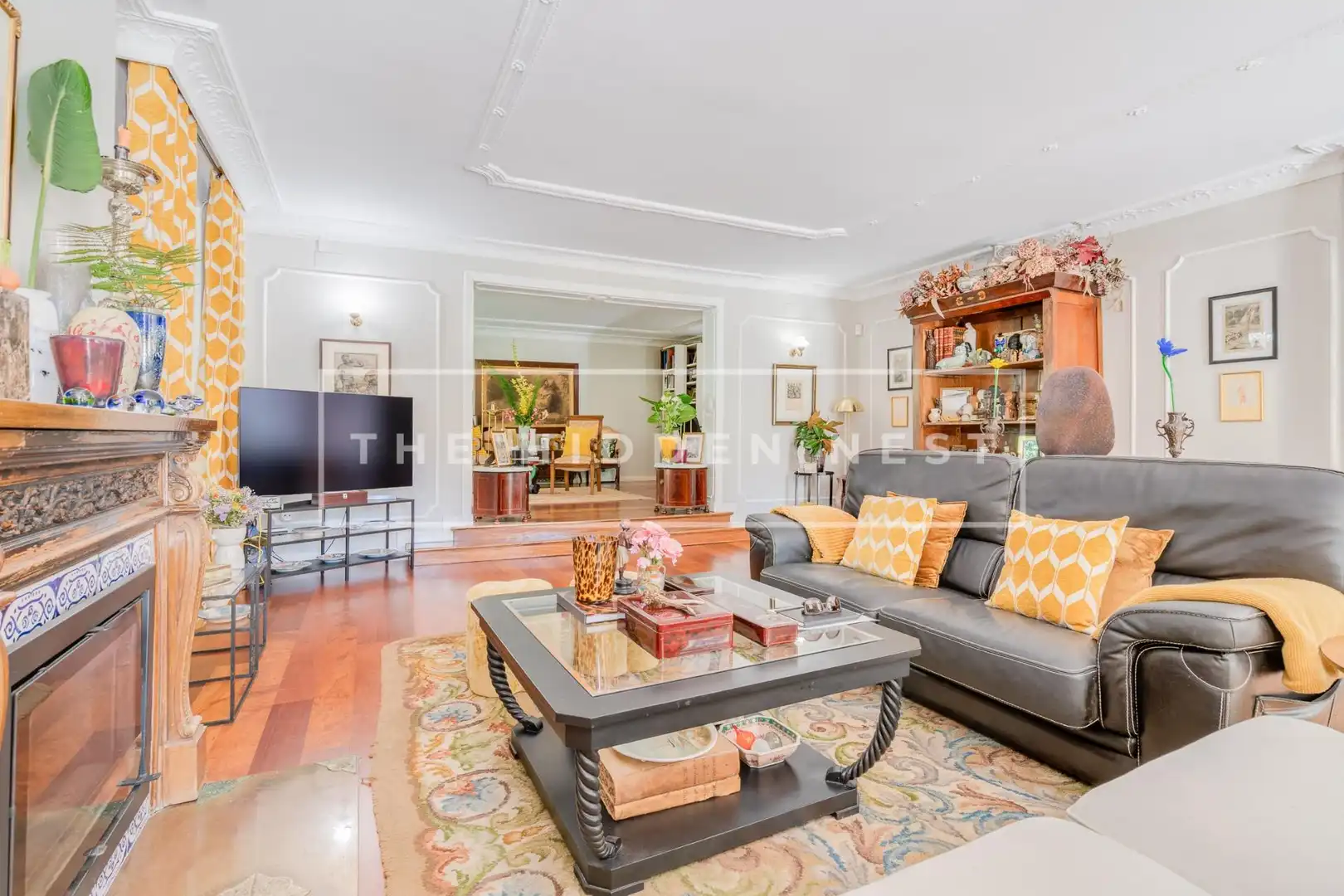 Sala d'estar de Casa o xalet en venda en Sant Cugat del Vallès amb Aire condicionat, Calefacció i Jardí privat