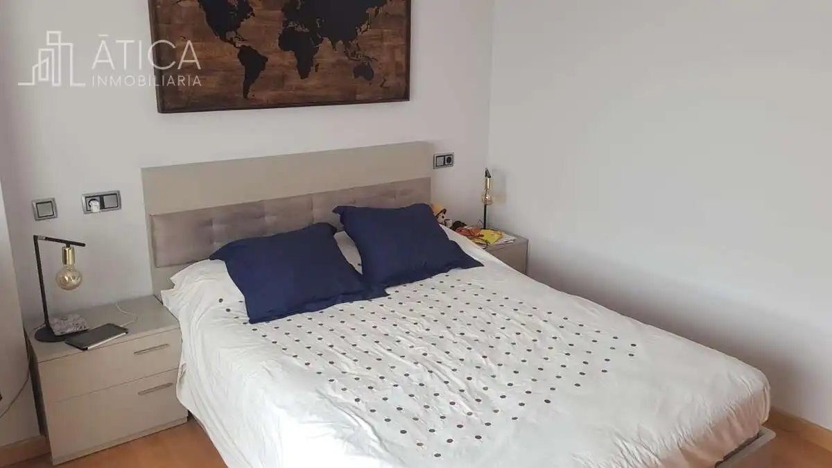 Bedroom of Flat for rent in Salamanca  with Heating, Storage room and Community pool